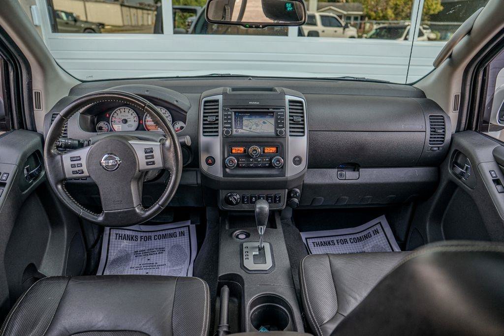 Used 2021 Nissan Frontier PRO-4X w/ Pro-4x Utility Package AWD/4WD image 19