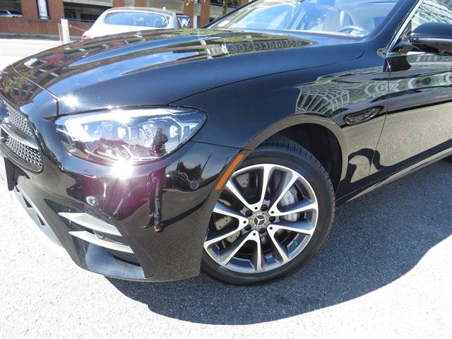 Certified 2023 Mercedes-Benz E 450 4MATIC Sedan w/ Premium Package image 23