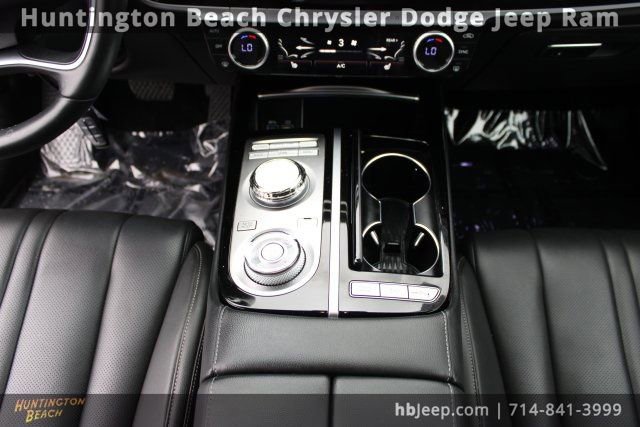 Used 2023 Genesis G80 2.5T image 14