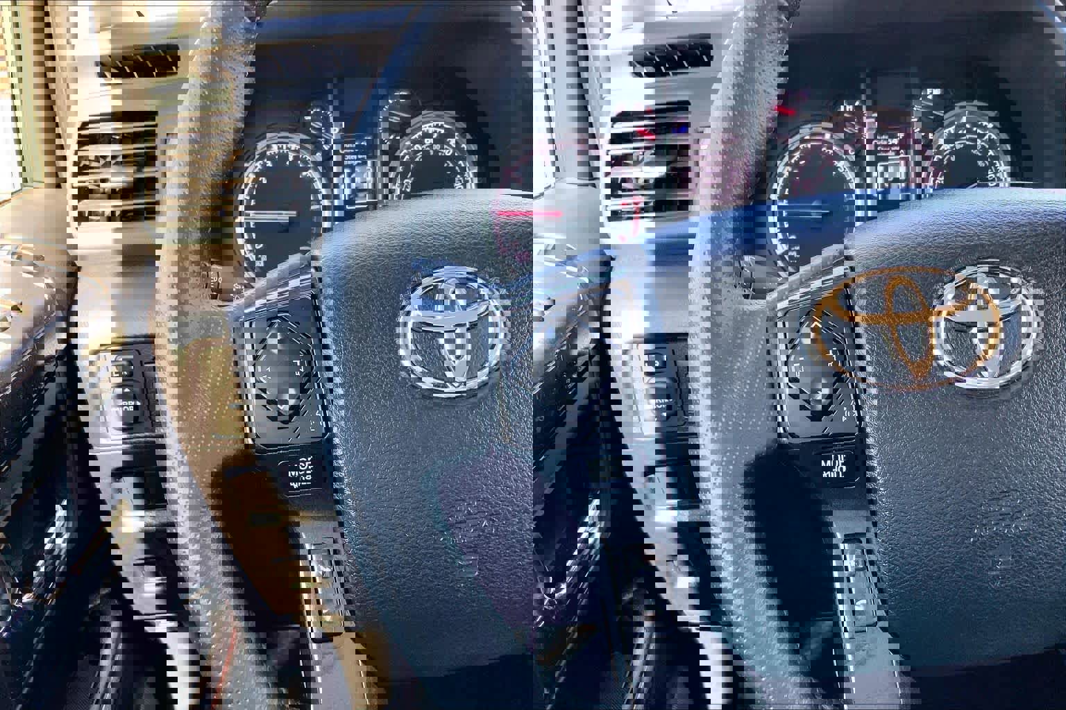 Used 2024 Toyota 4Runner TRD Off-Road image 23