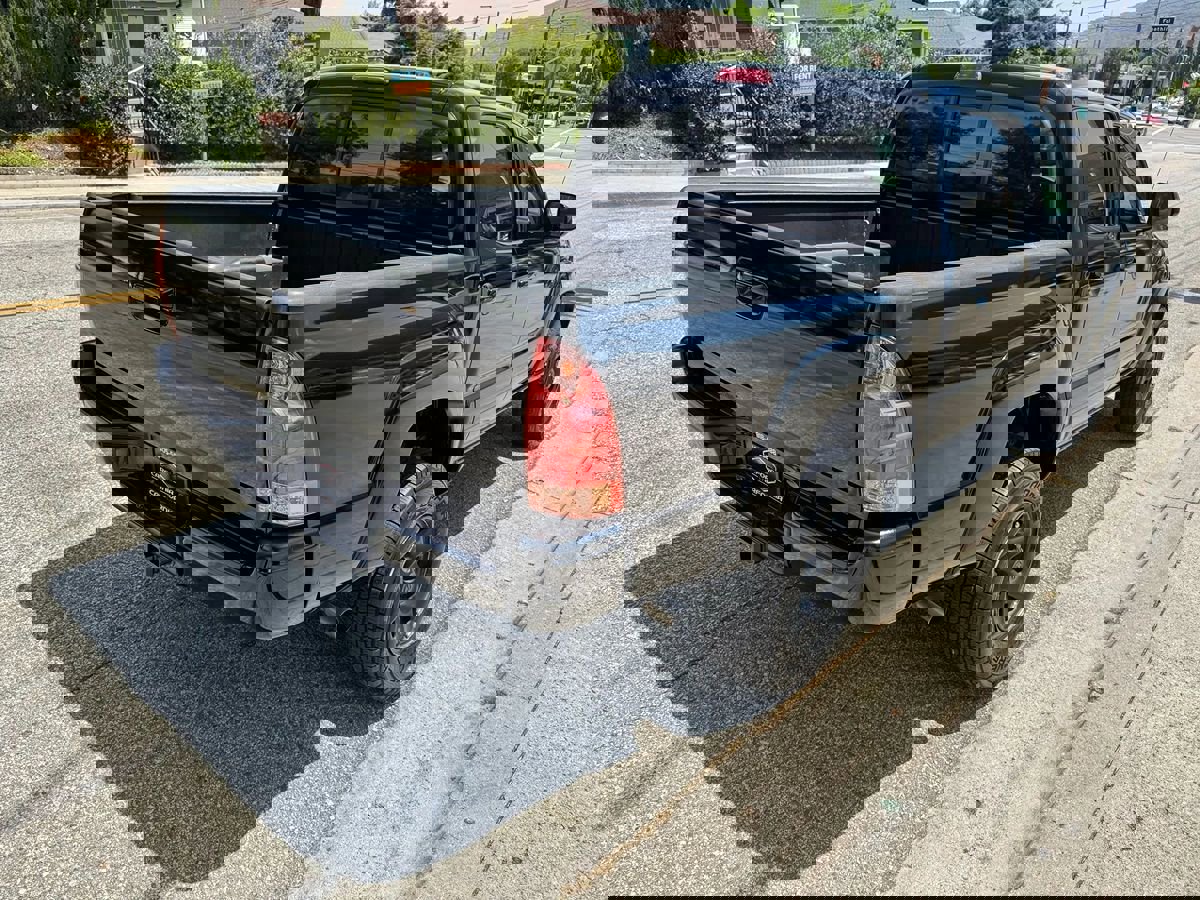 Used 2013 Toyota Tacoma PreRunner w/ SR5 Pkg RWD image 6