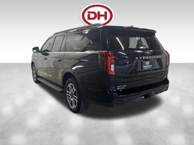 Used 2025 Ford Expedition Max Active AWD/4WD image 10