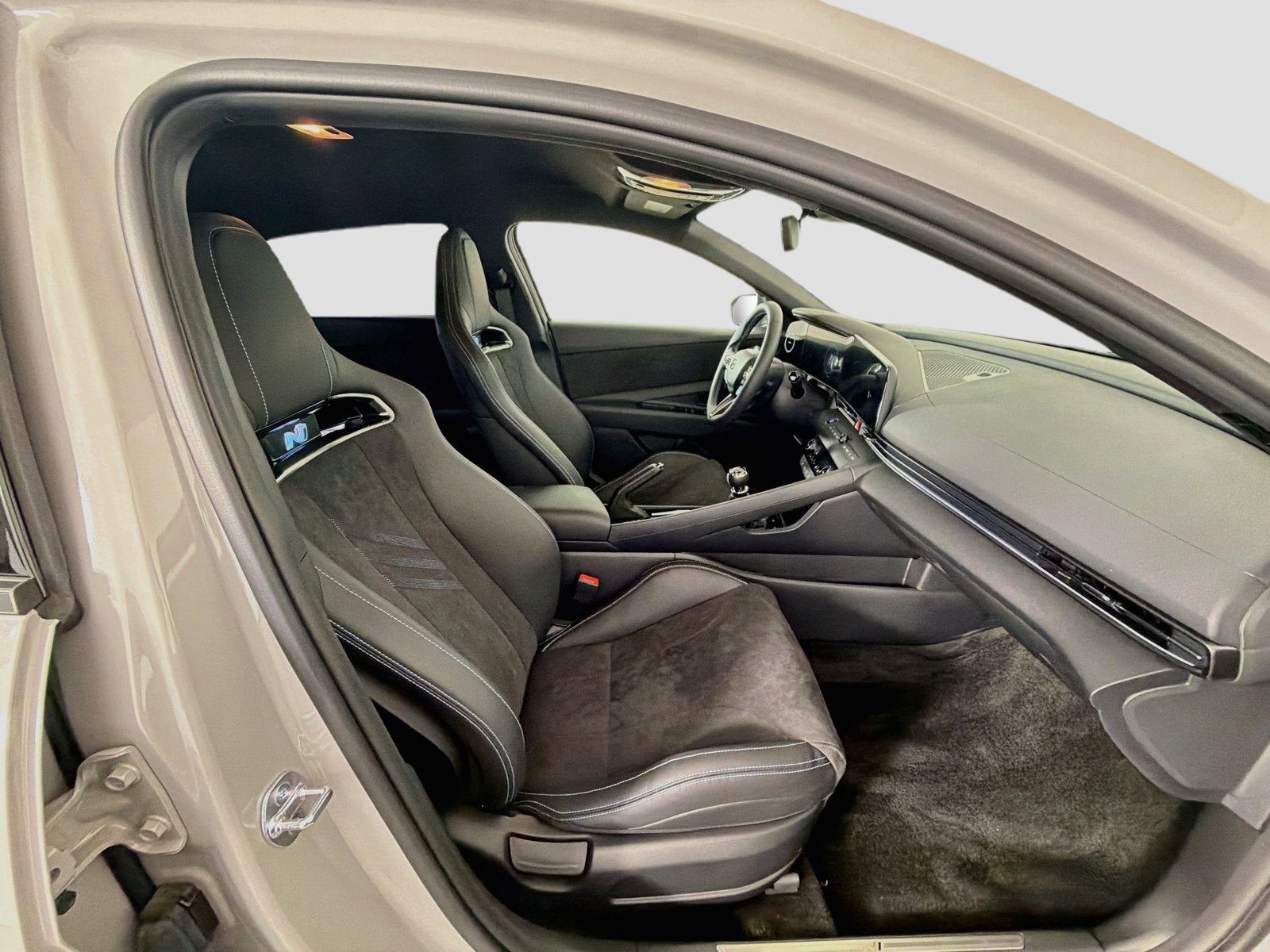 Used 2026 Hyundai Elantra N FWD image 31