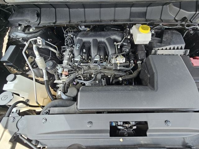 Used 2025 Nissan Pathfinder Platinum w/ Cargo Package FWD image 38