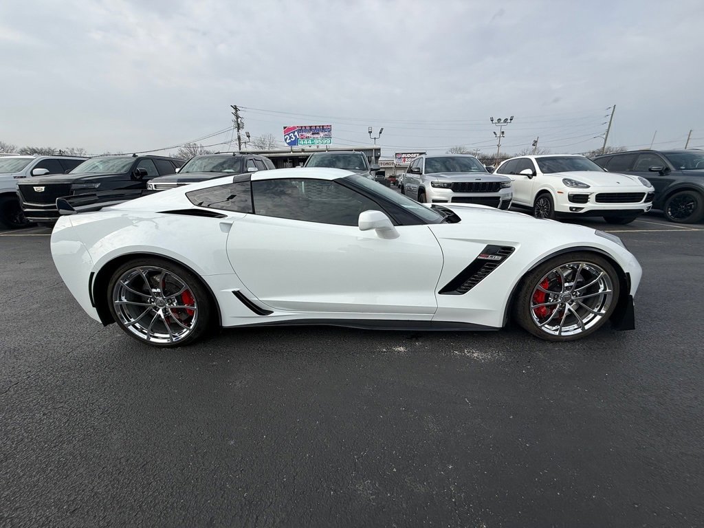 Used 2019 Chevrolet Corvette Z06 image 2