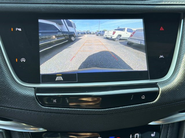 Used 2023 Cadillac XT6 Luxury w/ LPO, Floor Liner Package FWD image 32