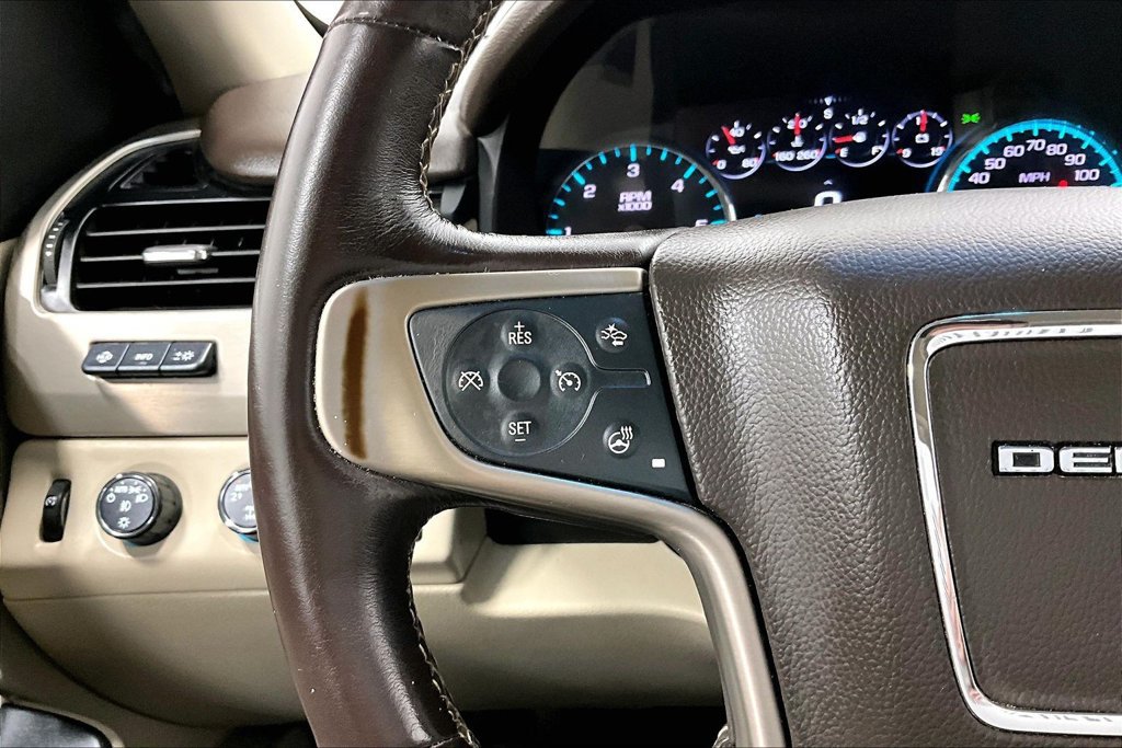 Used 2020 GMC Yukon Denali w/ Open Road Package AWD/4WD image 25