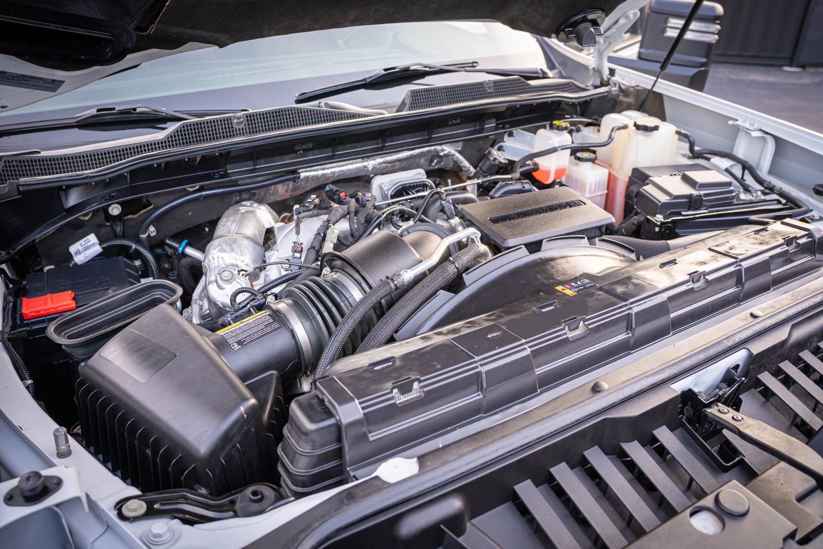 Used 2024 Chevrolet Silverado 2500 LT w/ Convenience Package image 35