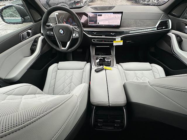 New 2026 BMW X5 xDrive40i image 6