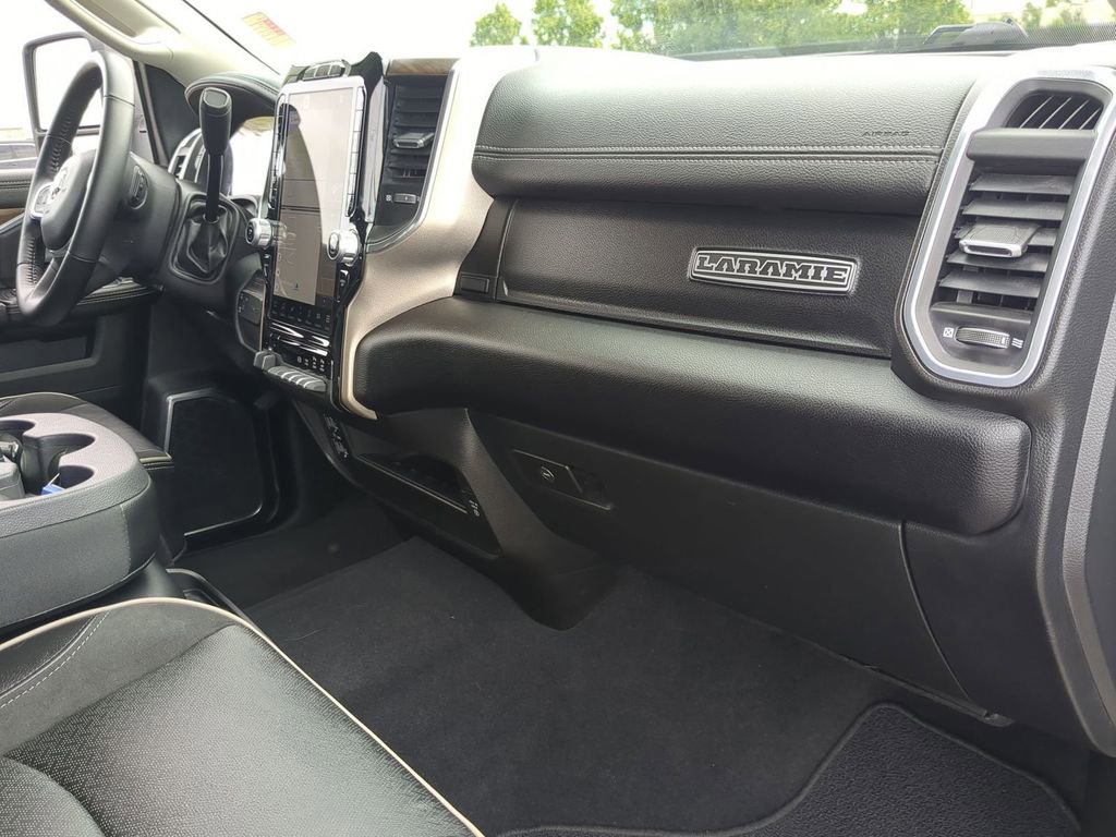 Used 2024 RAM 2500 Laramie AWD/4WD image 21