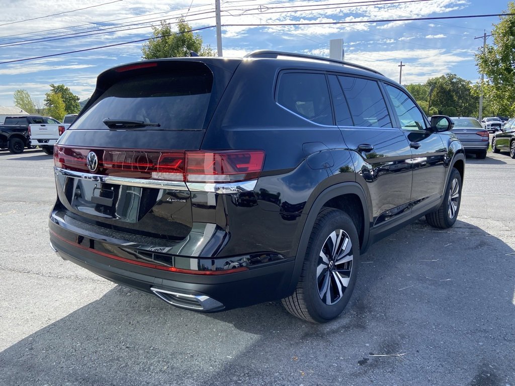 New 2026 Volkswagen Atlas SE image 4
