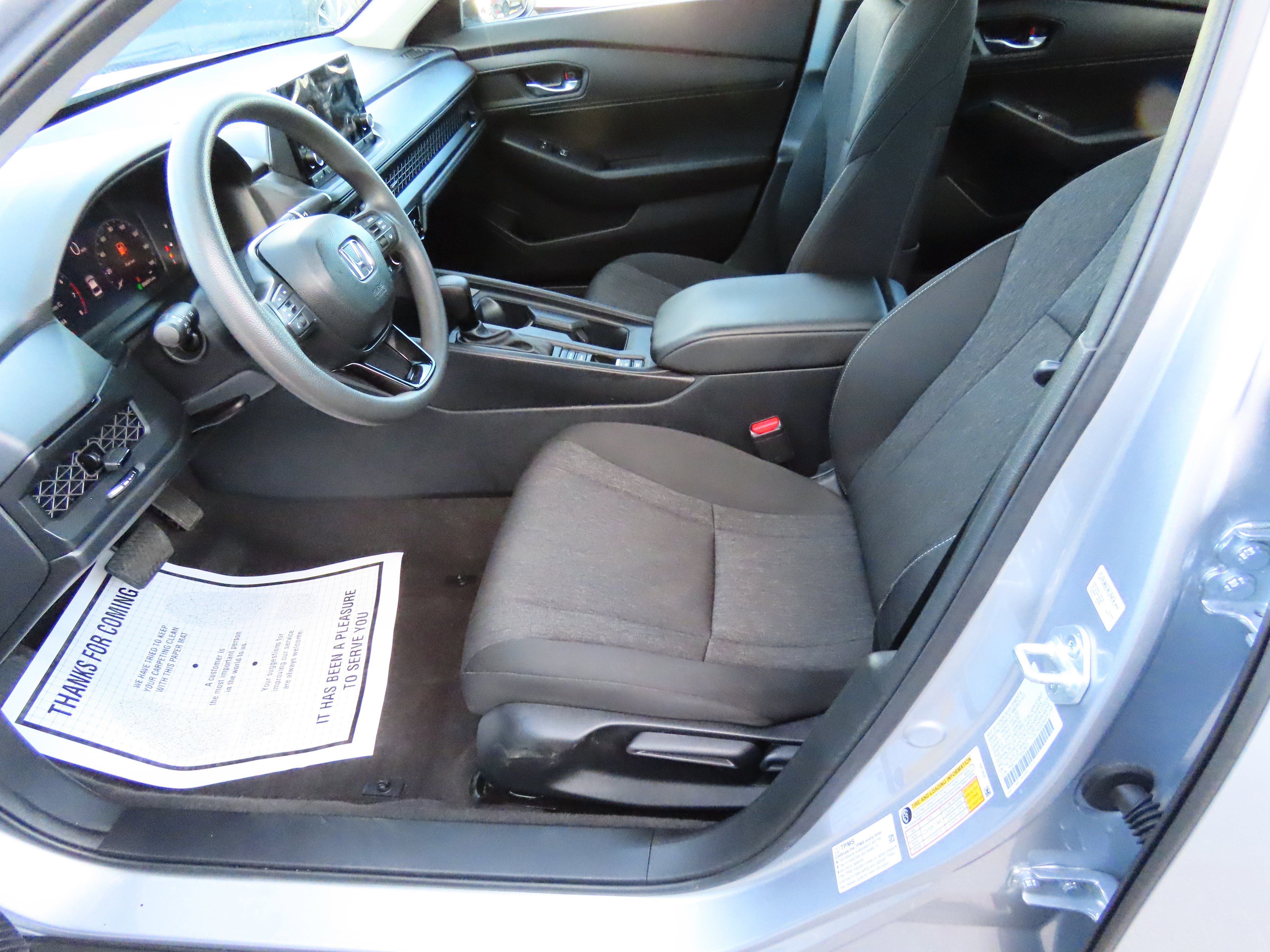 Used 2025 Honda Accord LX image 35