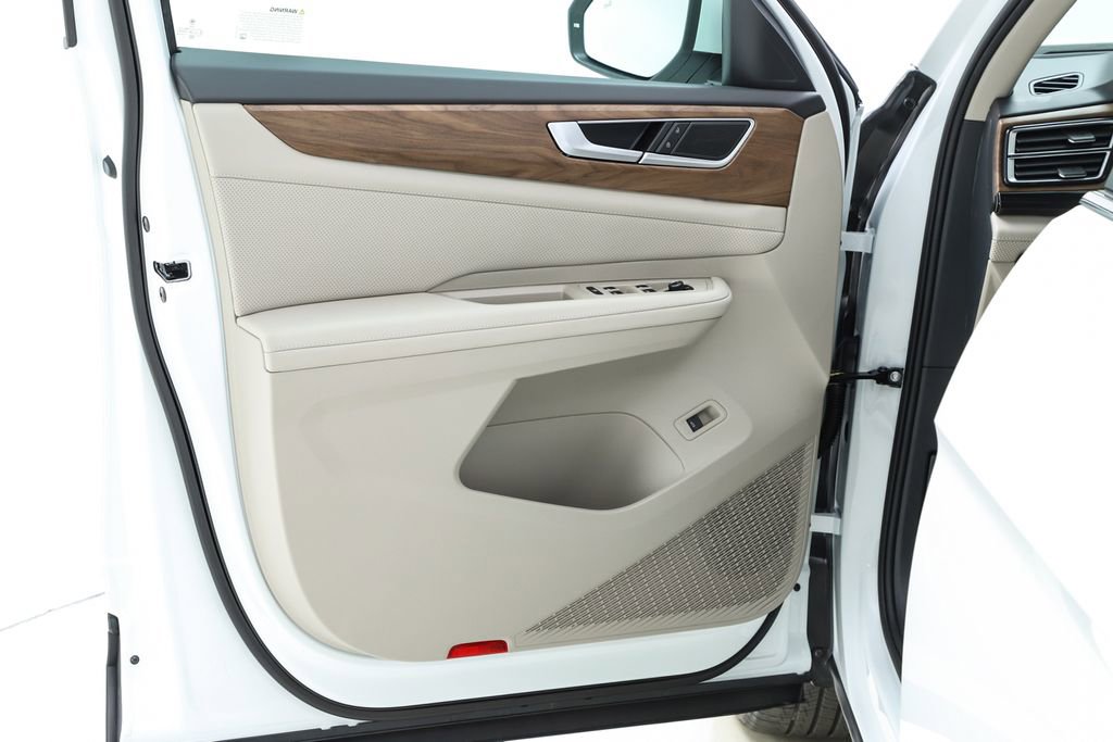 New 2026 Volkswagen Atlas SE image 18