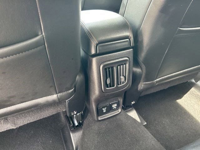 Used 2018 Jeep Compass Limited AWD/4WD image 39