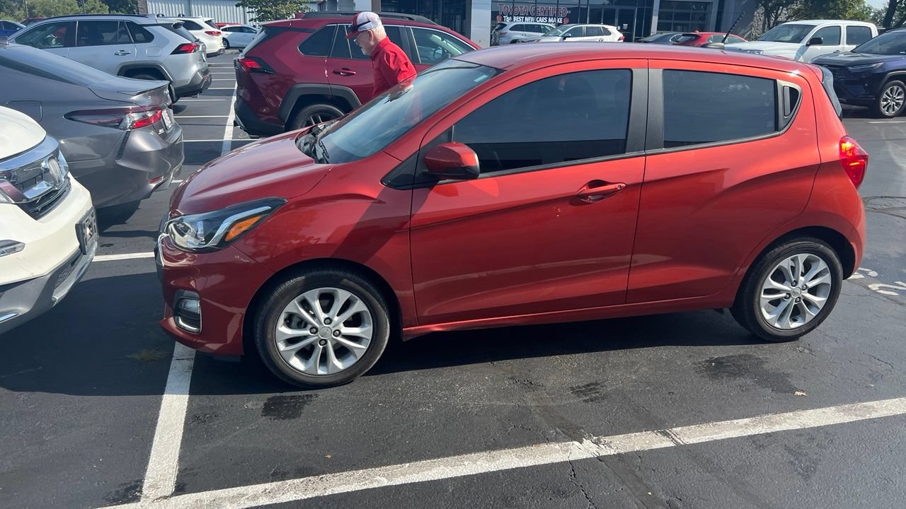 Used 2022 Chevrolet Spark LT FWD image 4