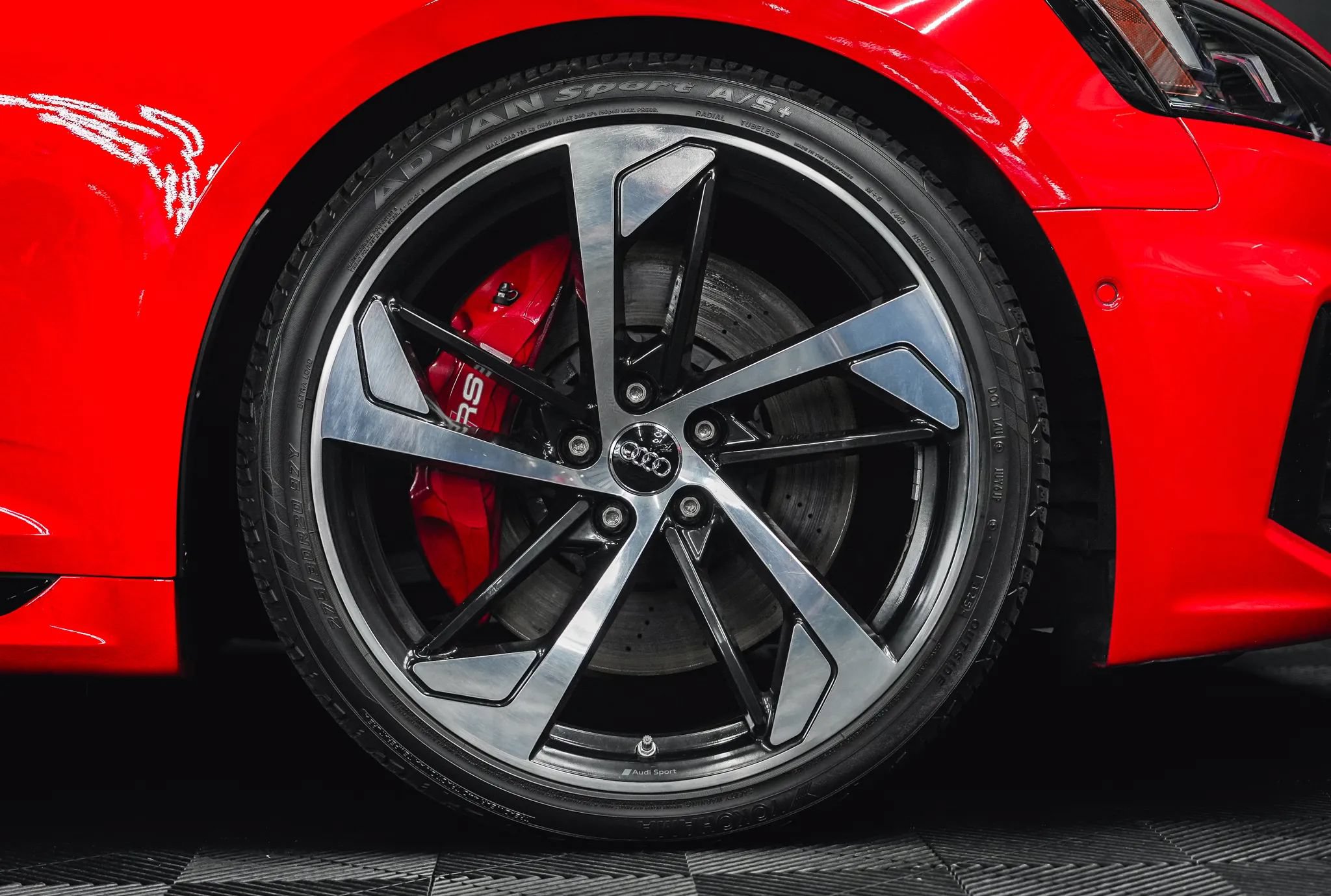 Used 2019 Audi RS 5 w/ RS Driver Assistance Package AWD/4WD image 16