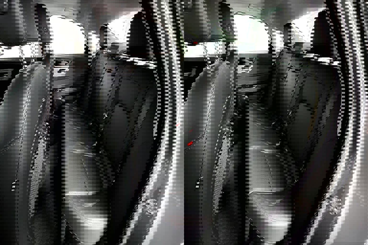 Used 2017 Jaguar XF Prestige image 20