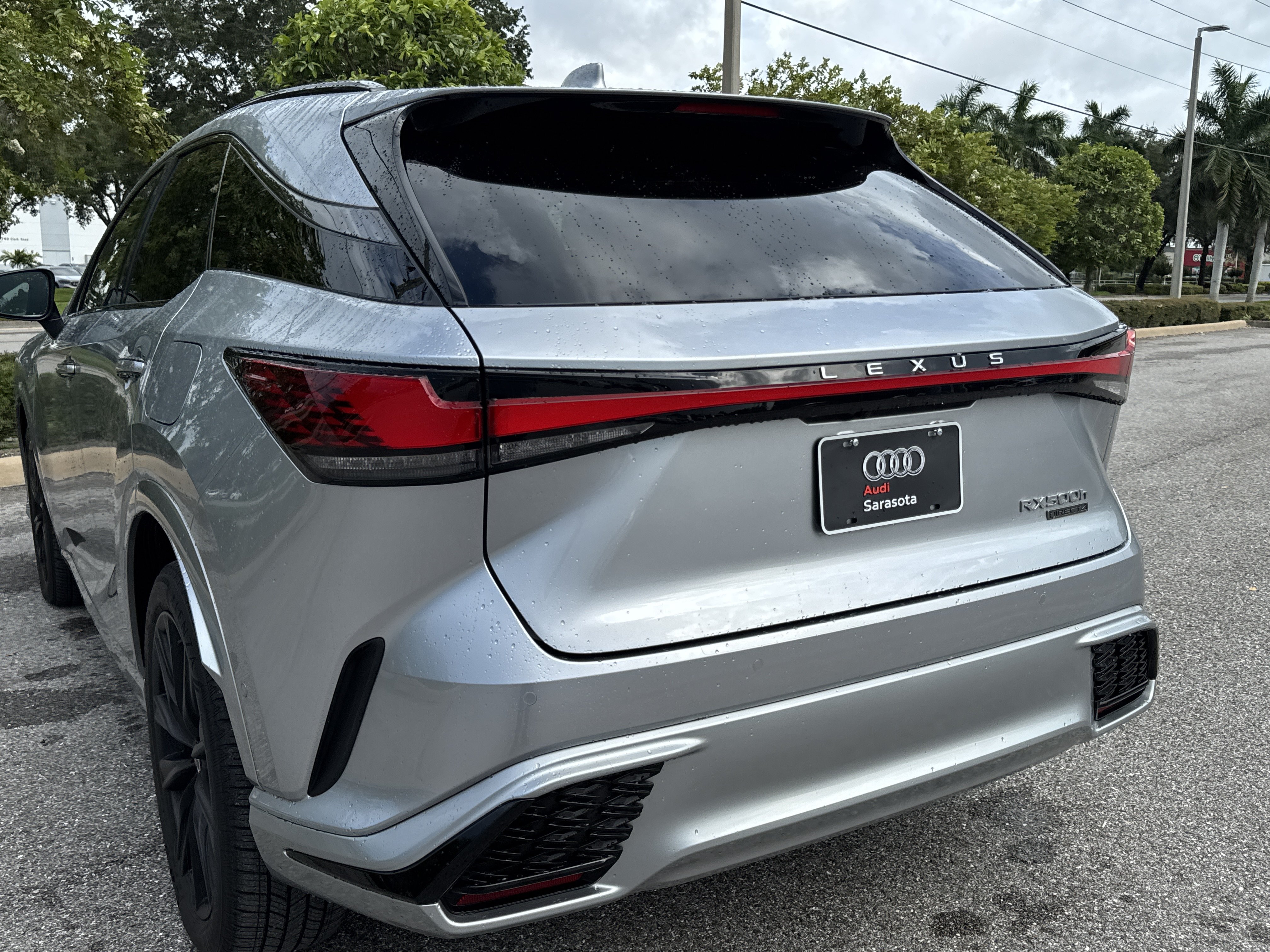 Used 2024 Lexus RX 500h F Sport w/ Convenience Package AWD/4WD image 9