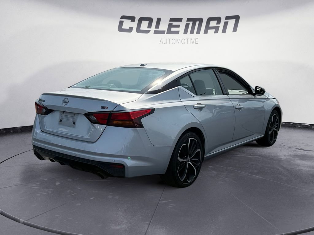 Used 2024 Nissan Altima 2.5 SR image 5