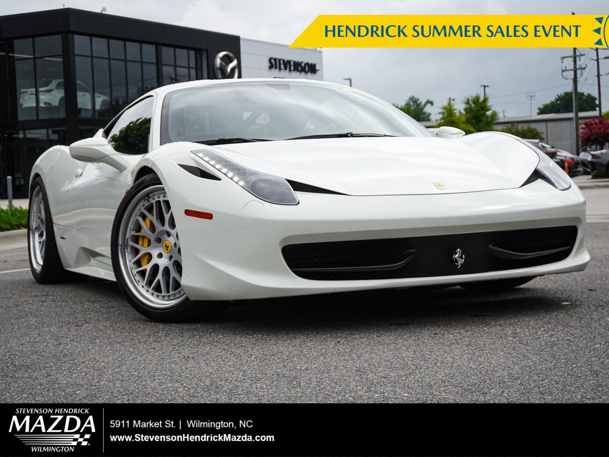 Used 2014 Ferrari 458 Italia Coupe RWD video 1