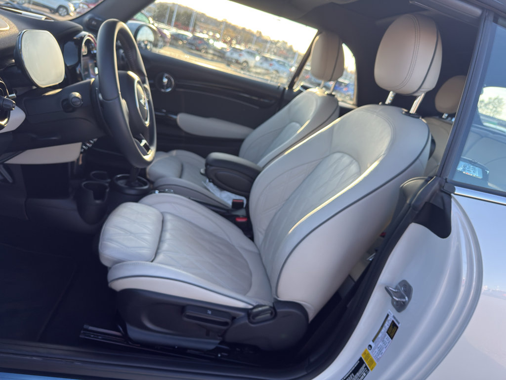 Used 2024 MINI Cooper S image 28