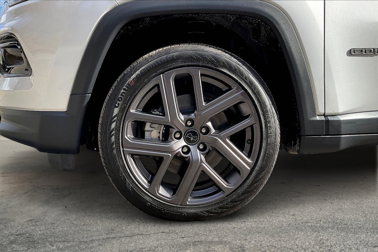 New 2026 Jeep Compass Limited image 12