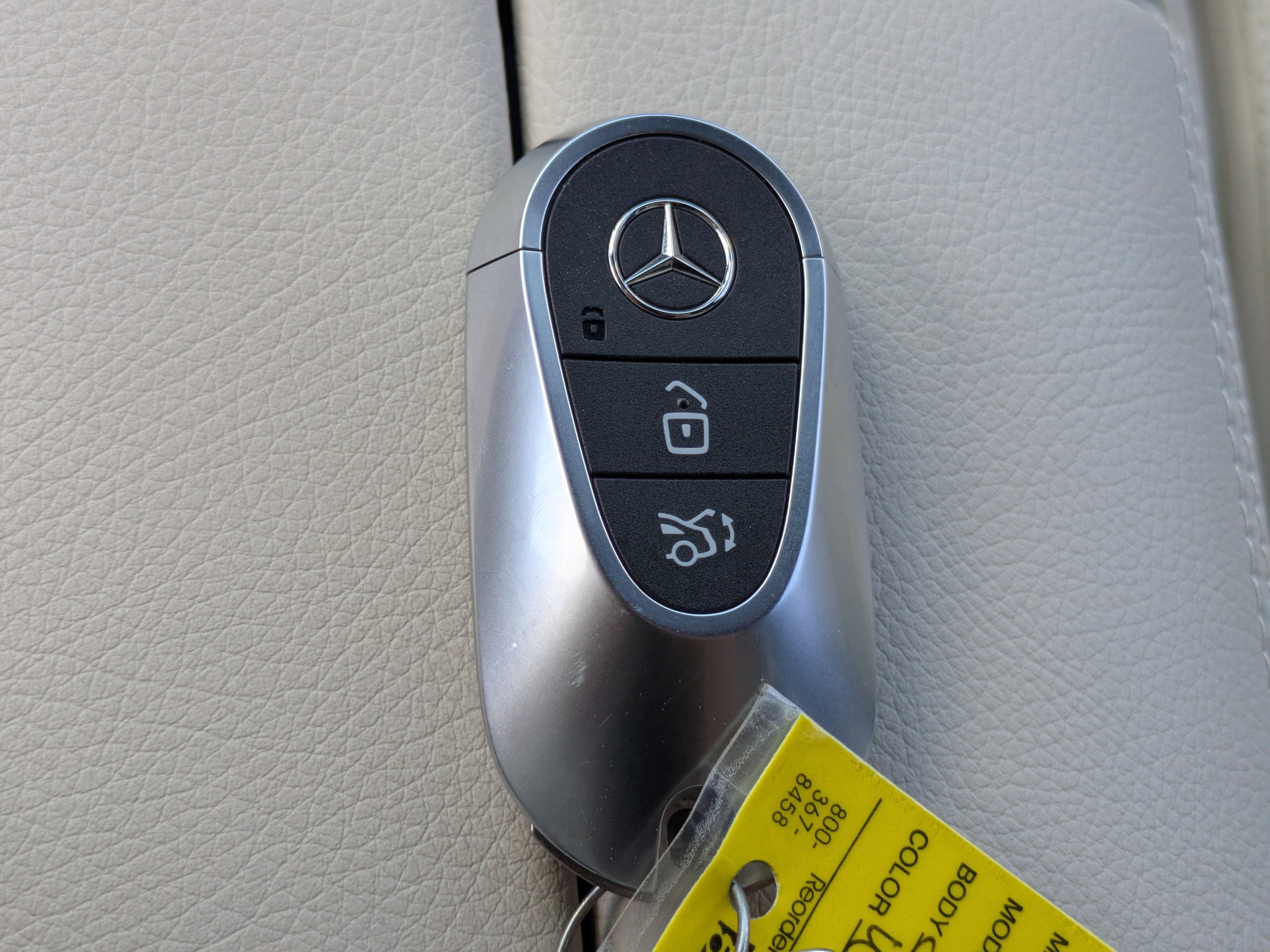 Certified 2025 Mercedes-Benz GLC 300 image 28