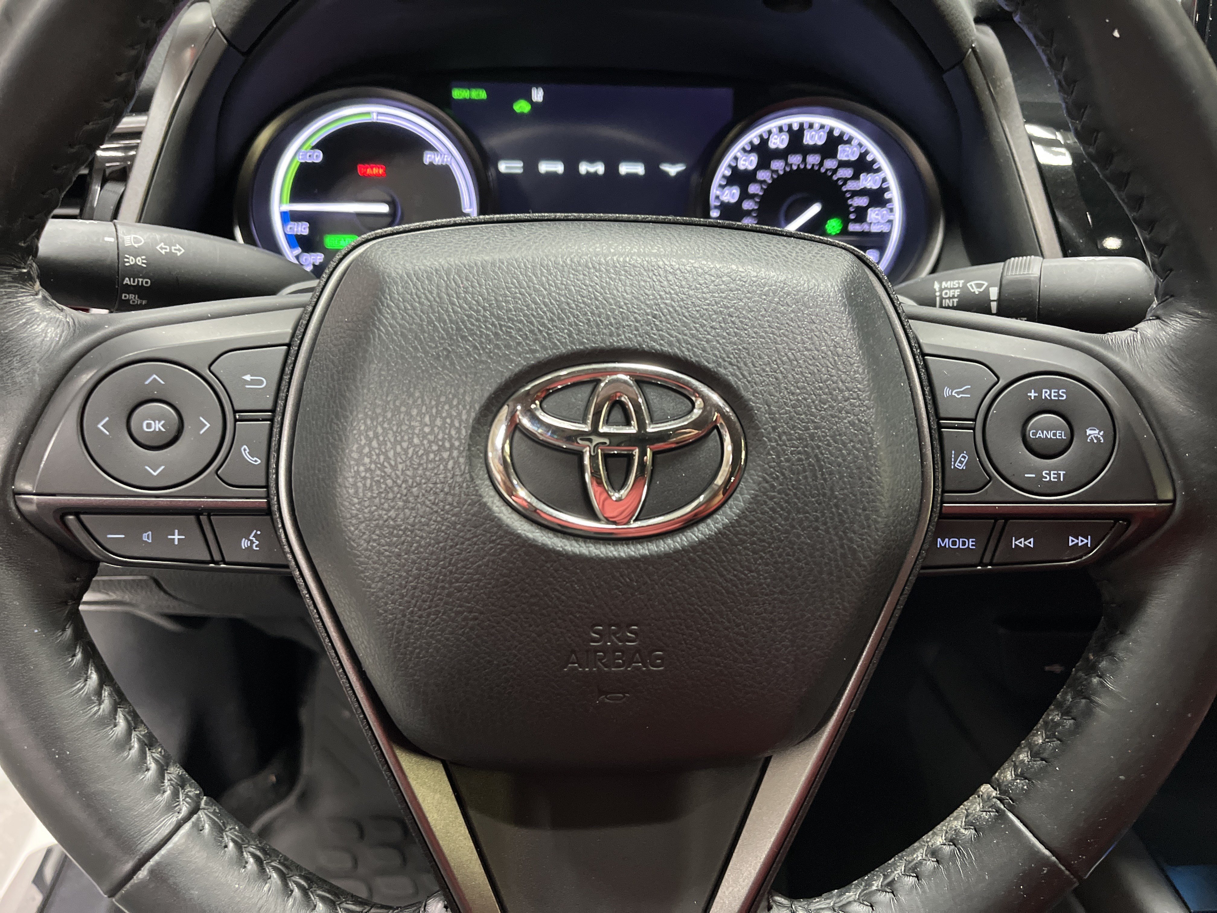 Used 2022 Toyota Camry XSE FWD image 18
