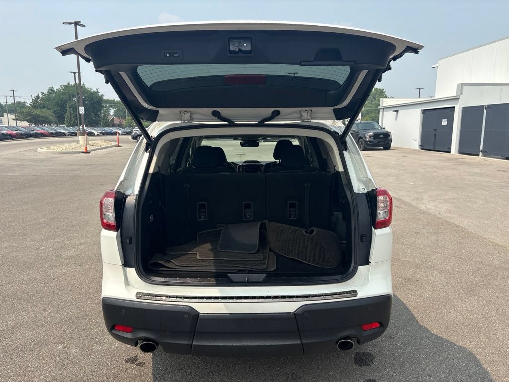 Certified 2024 Subaru Ascent Onyx Edition Limited AWD/4WD image 8