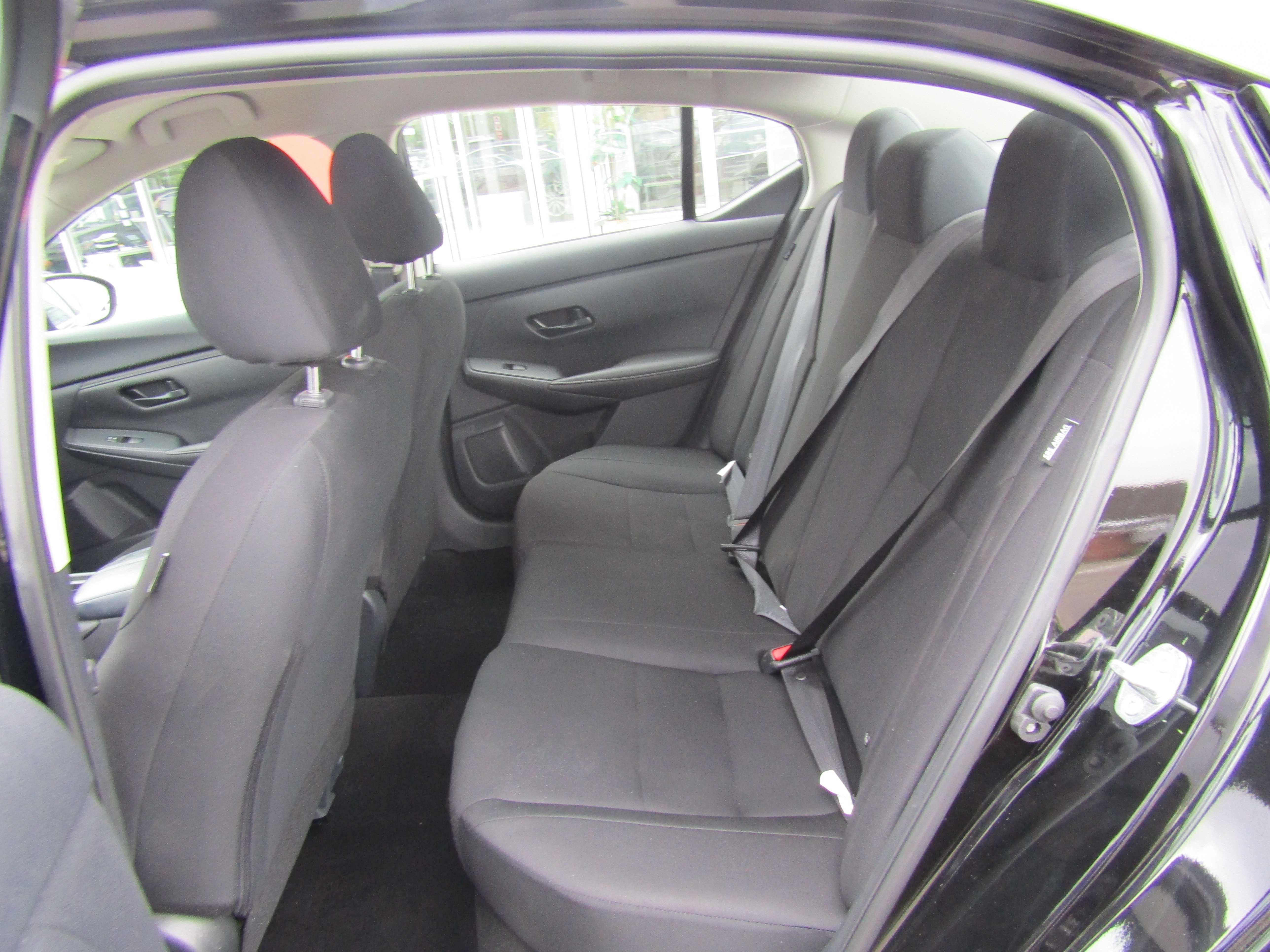 Used 2025 Nissan Sentra S FWD image 11
