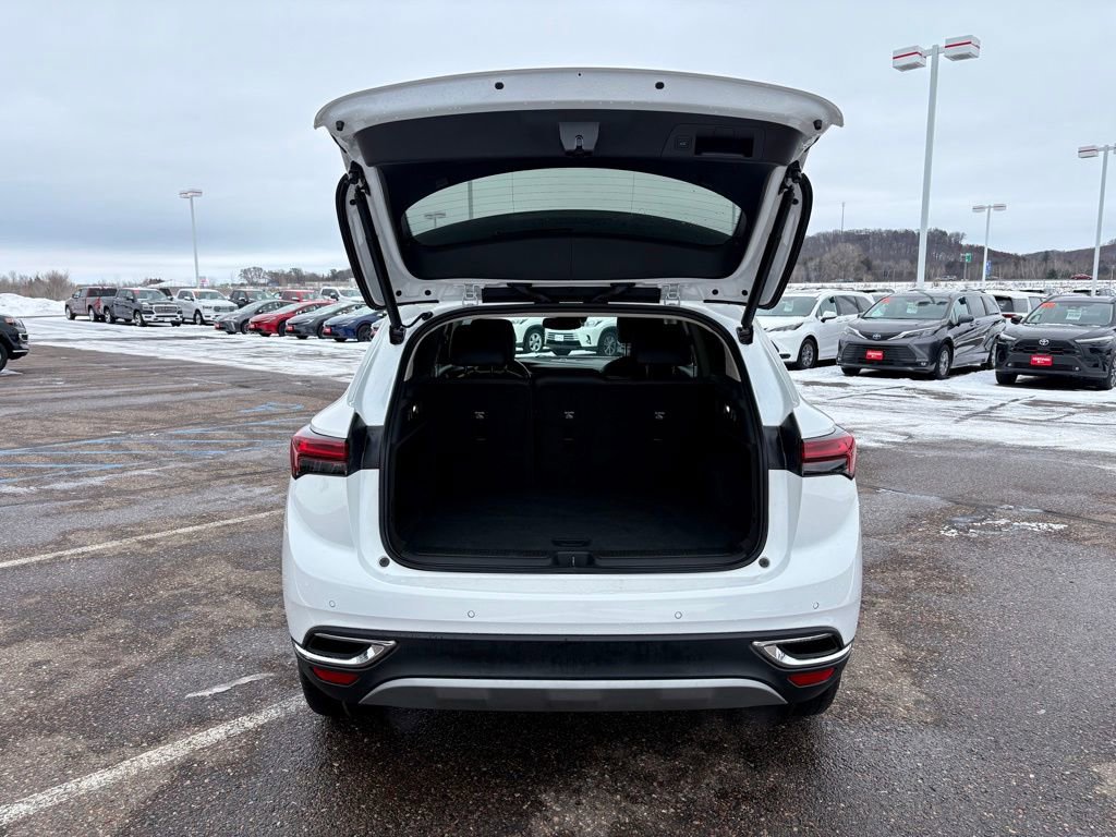 Used 2023 Buick Envision Essence image 5