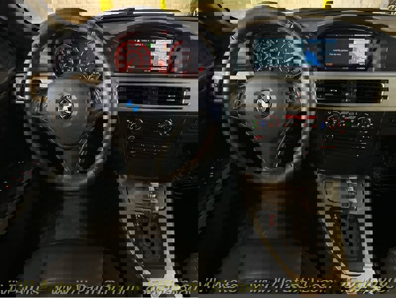 Used 2008 BMW 328i Convertible image 21