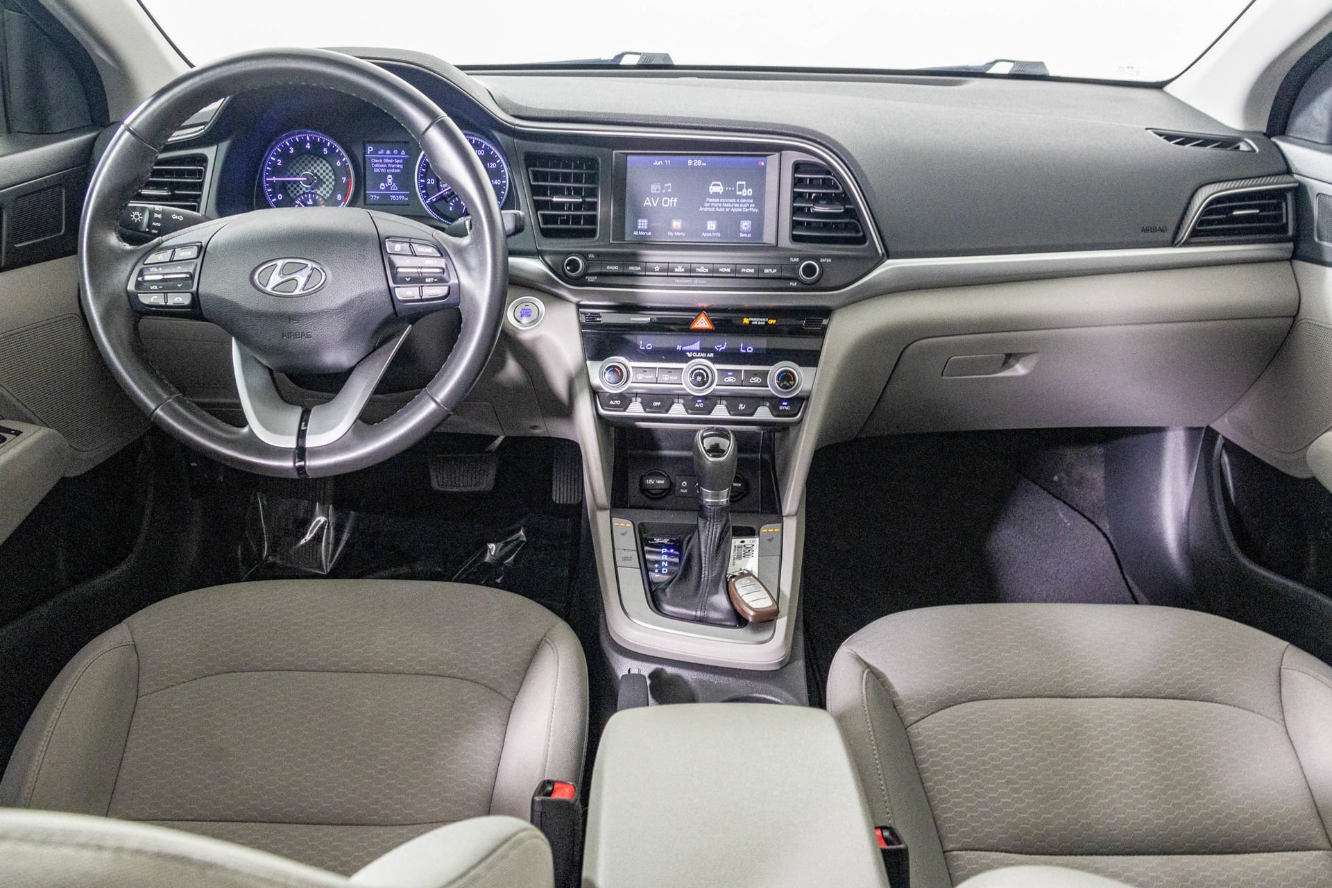 Used 2020 Hyundai Elantra Value Edition FWD image 23
