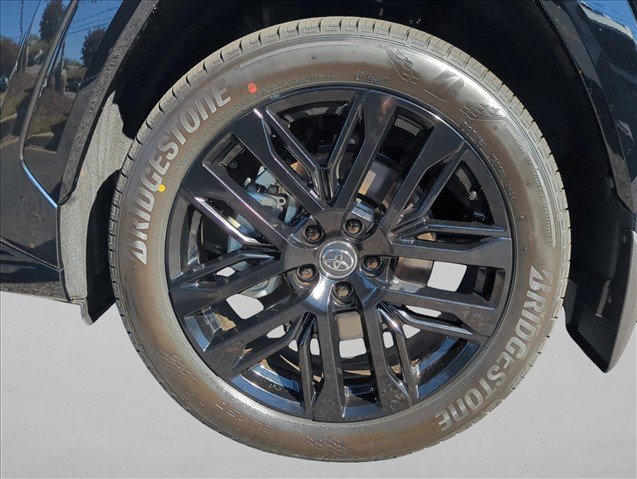 New 2026 Toyota RAV4 XSE w/ Weather Package AWD/4WD image 11