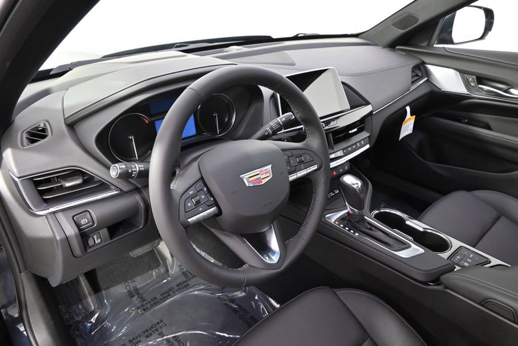 New 2026 Cadillac CT4 Luxury image 11