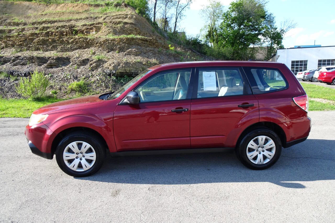 Used 2012 Subaru Forester 2.5X AWD/4WD image 1