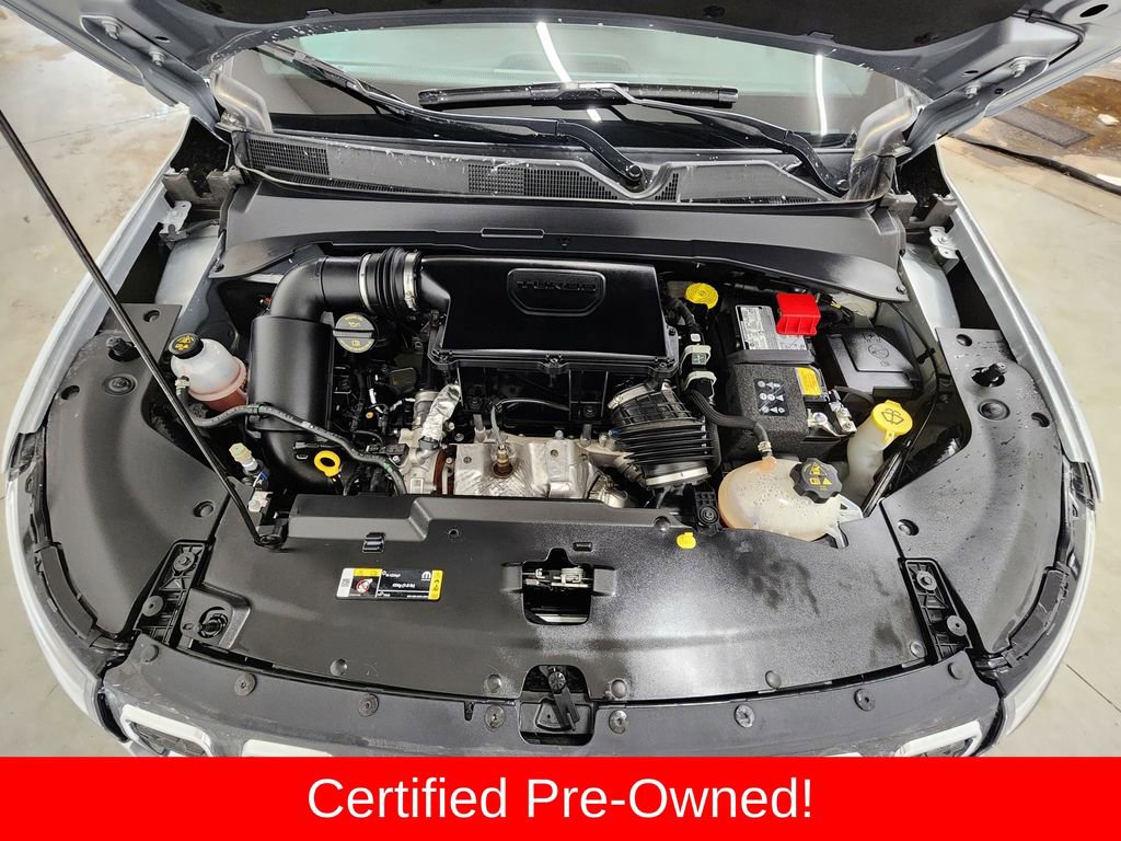 Certified 2025 Jeep Compass Latitude image 32
