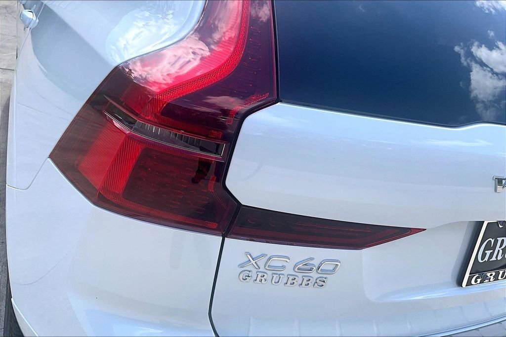New 2026 Volvo XC60 B5 Plus w/ Protection Package Premier AWD/4WD image 43
