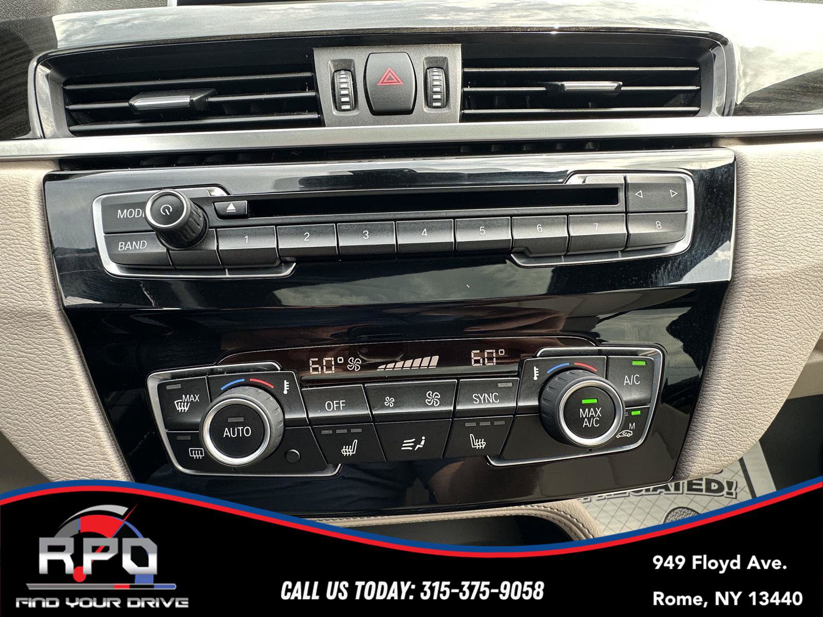 Used 2018 BMW X1 xDrive28i w/ Convenience Package AWD/4WD image 16