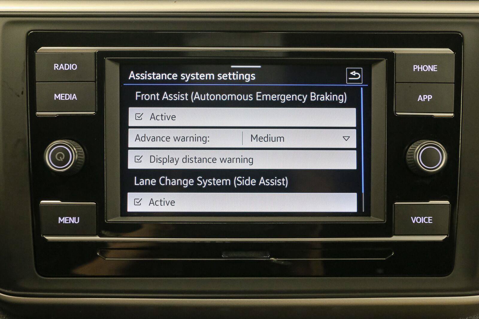 Certified 2022 Volkswagen Atlas Cross Sport SE AWD/4WD image 29