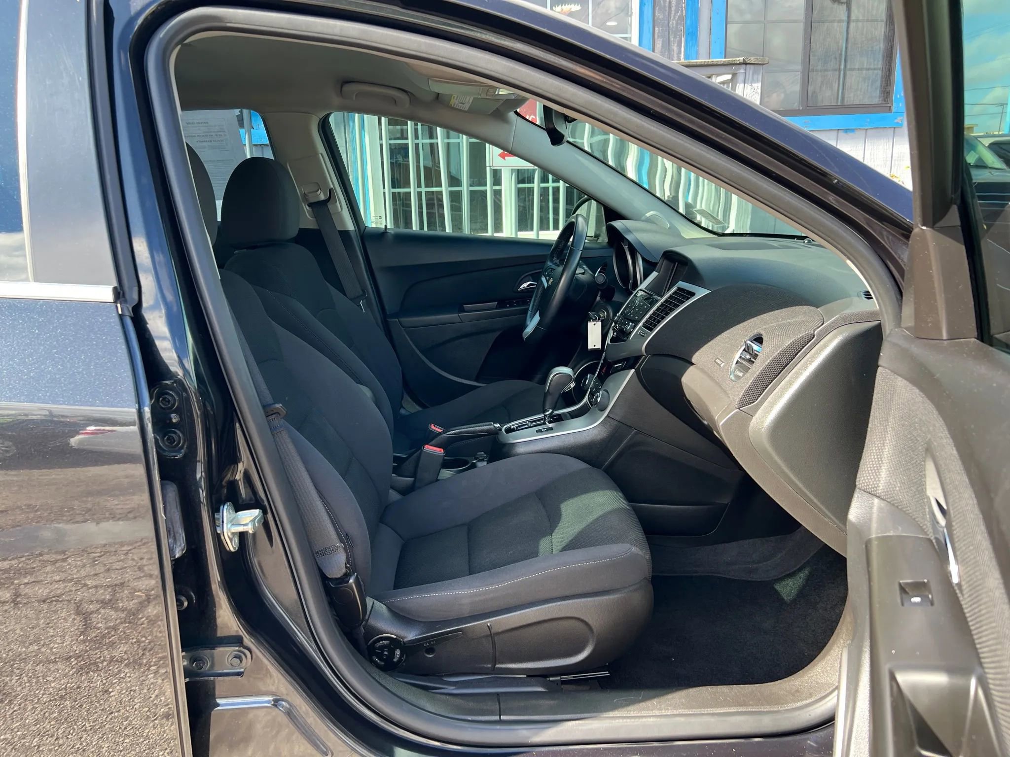 Used 2013 Chevrolet Cruze Eco w/ Enhanced Safety Package image 12