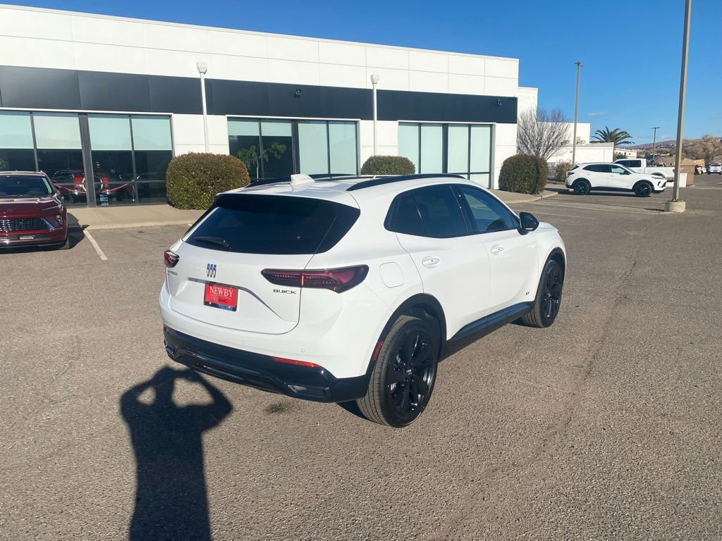 New 2025 Buick Envision Sport Touring image 5