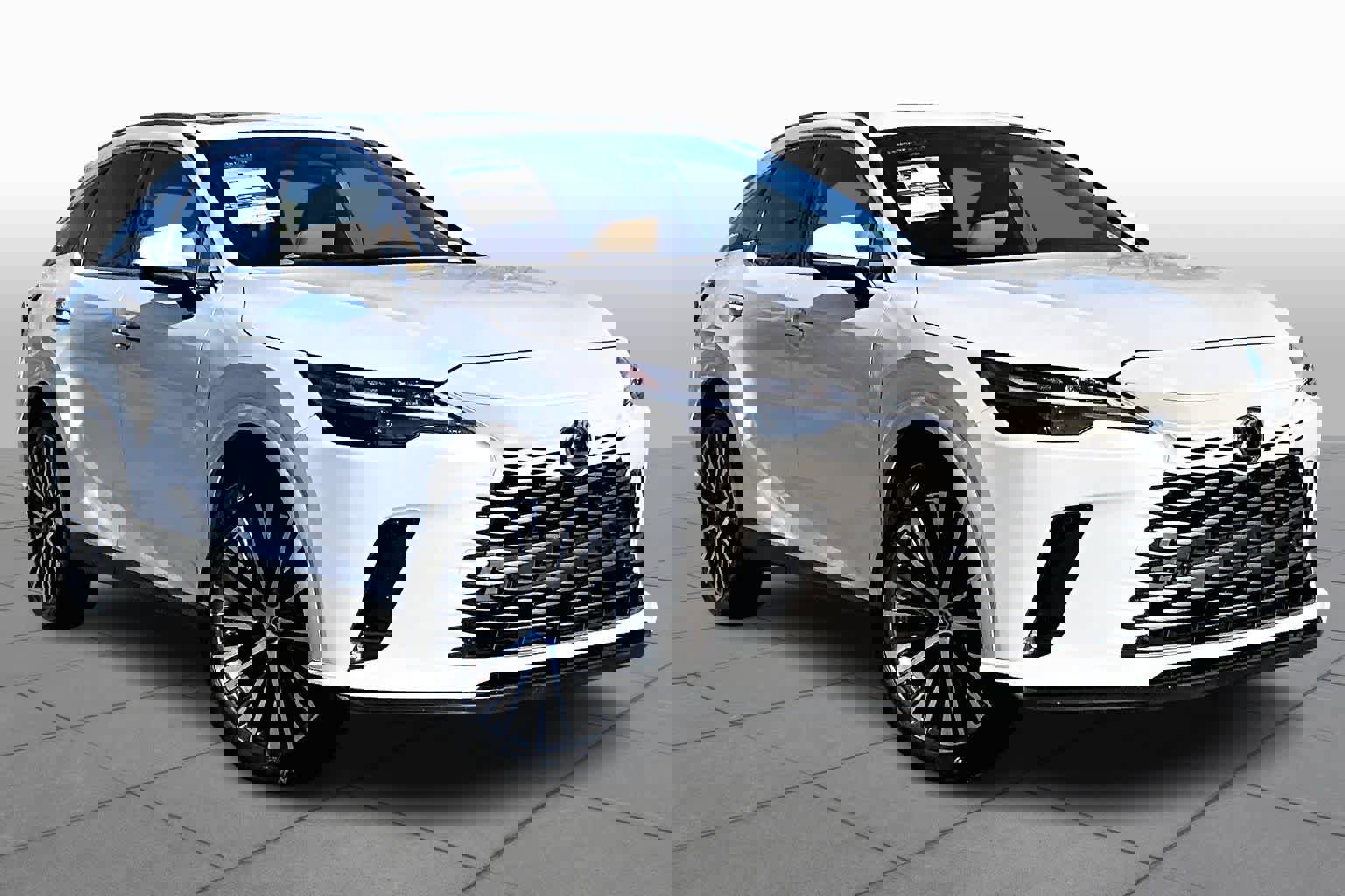 Used 2023 Lexus RX 350 Premium Plus w/ Accessory Package (Z1) image 2