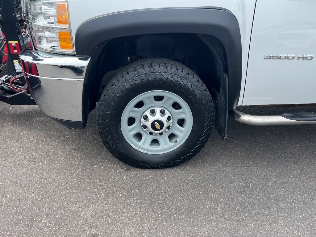 Used 2013 Chevrolet Silverado 3500 W/T w/ Snow Plow Prep Package AWD/4WD image 17