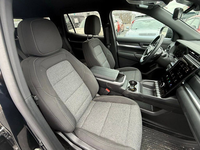 Used 2026 GMC Terrain Elevation w/ Technology Package II AWD/4WD image 20