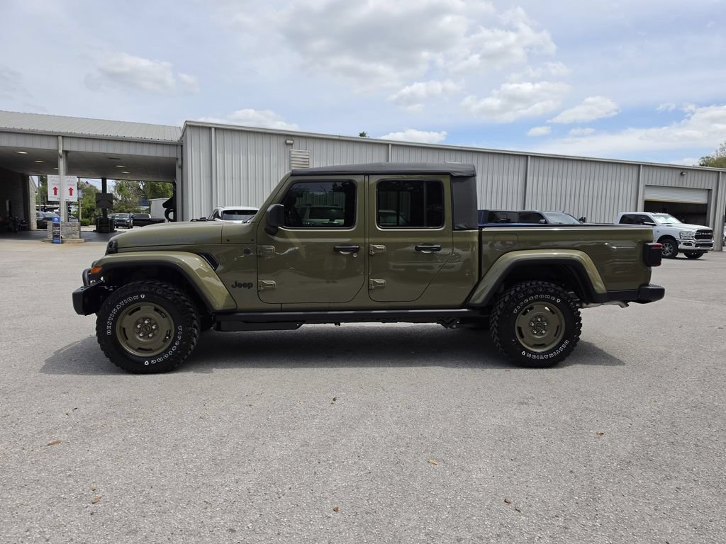 New 2026 Jeep Gladiator Willys AWD/4WD image 6
