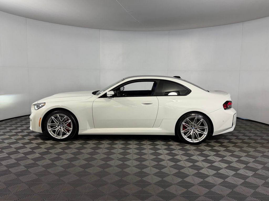 Used 2025 BMW M2 image 12