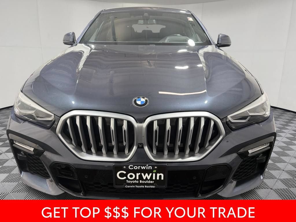 Used 2021 BMW X6 xDrive40i w/ M Sport Package AWD/4WD image 2