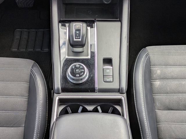 Used 2024 Mitsubishi Outlander SE AWD/4WD image 20