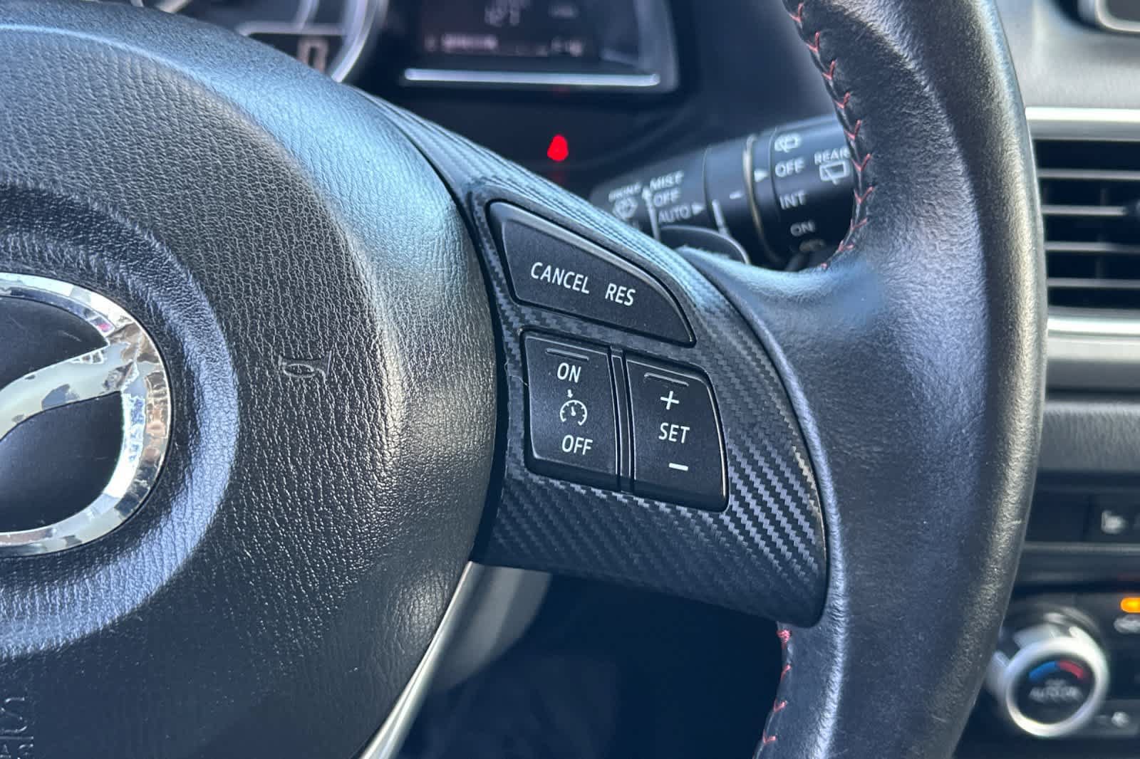 Used 2015 MAZDA MAZDA3 s Grand Touring FWD image 27